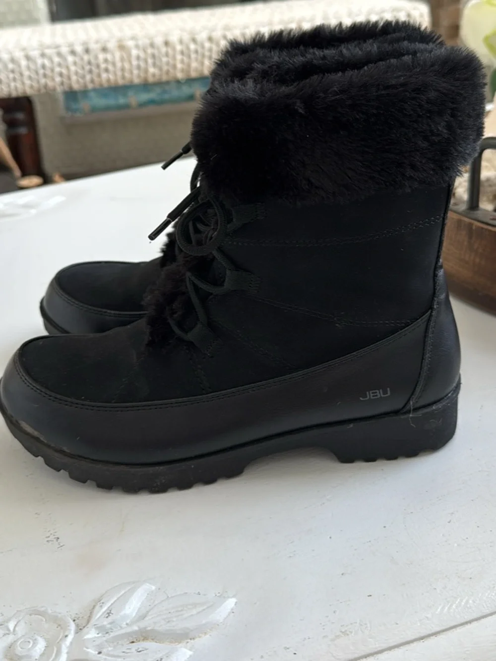 JBU Women's Black Faux-Fur Lace-Up Winter Boot